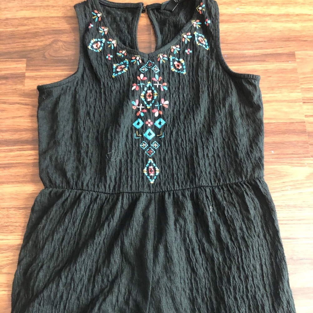 black and jewel necklace design romper